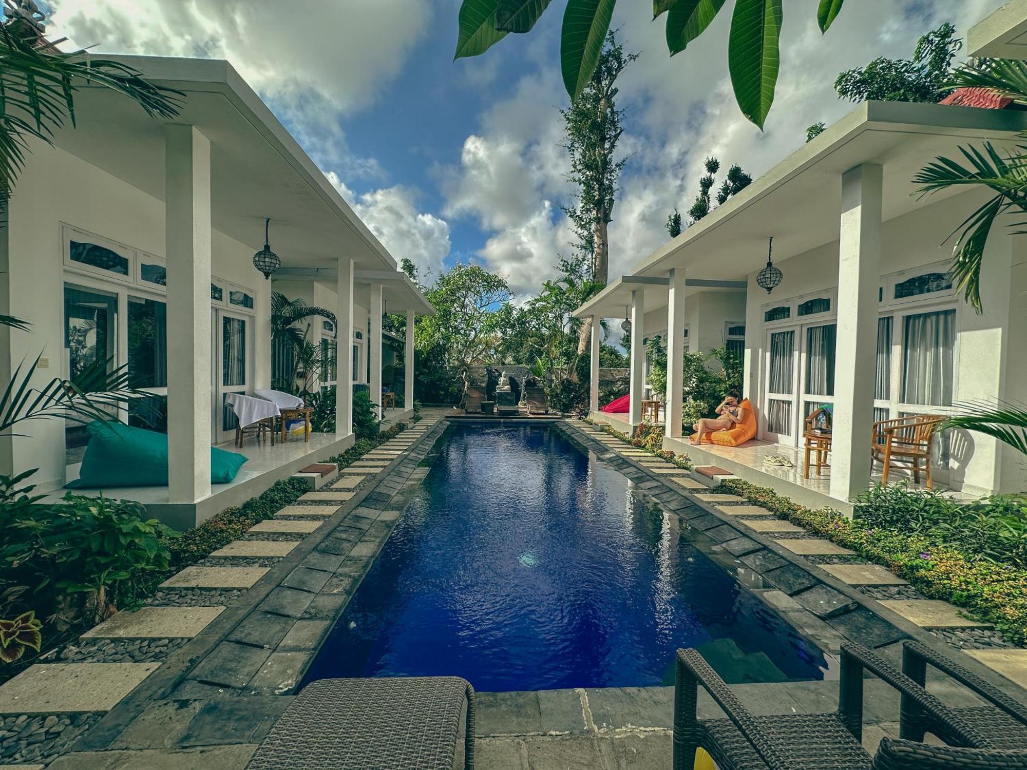 Bali Stuti Jimbaran Inn Екстериор снимка