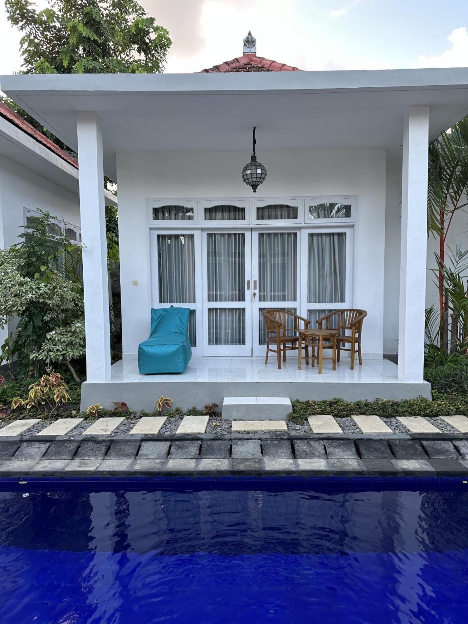 Bali Stuti Jimbaran Inn Екстериор снимка